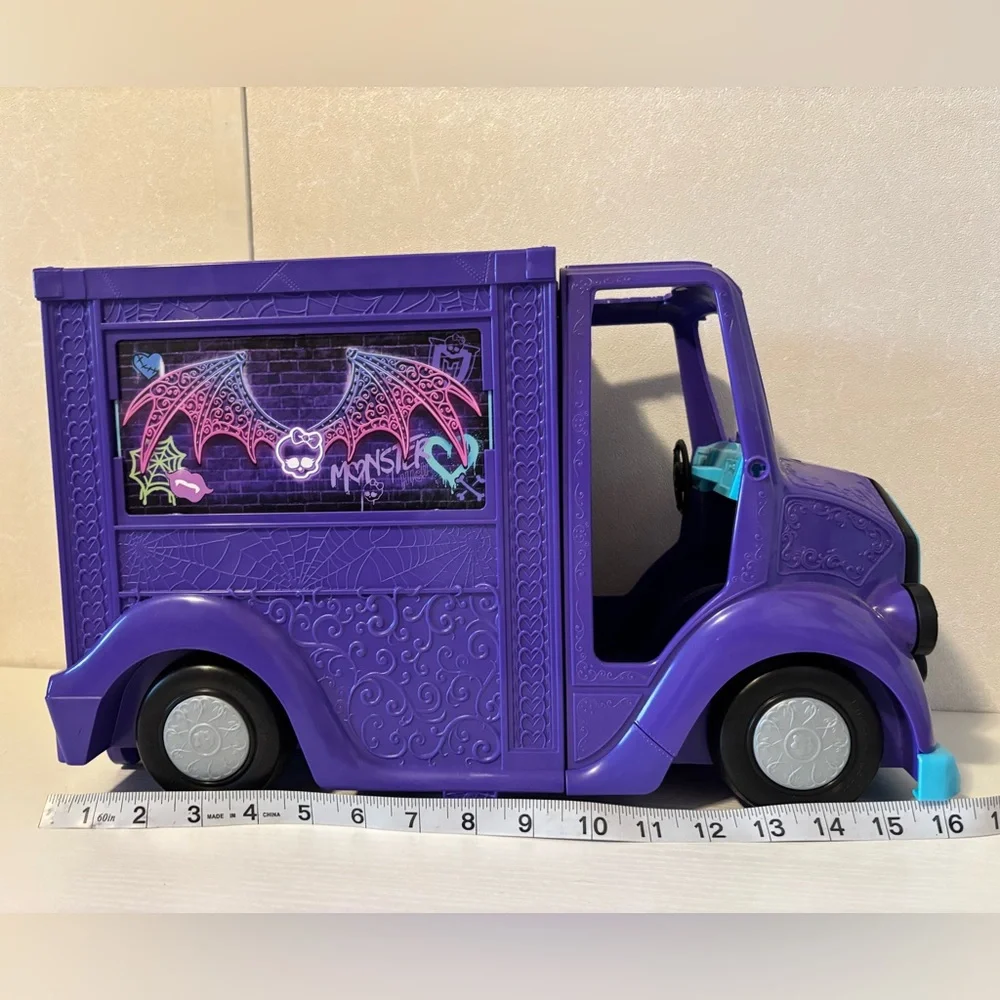 Monster High | Purple Toy Vehicle with Bat Design